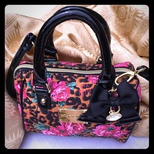 🌸🌱BETSY JOHNSON🌸 PEONIES AND LEOPARD PRINT BAG!